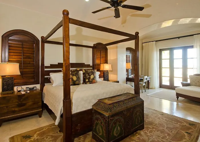 Hotel Arenas, The Sands, View Of The Arch Of Cabo San Lucas, Sleeps 8 Cabo San Lucas